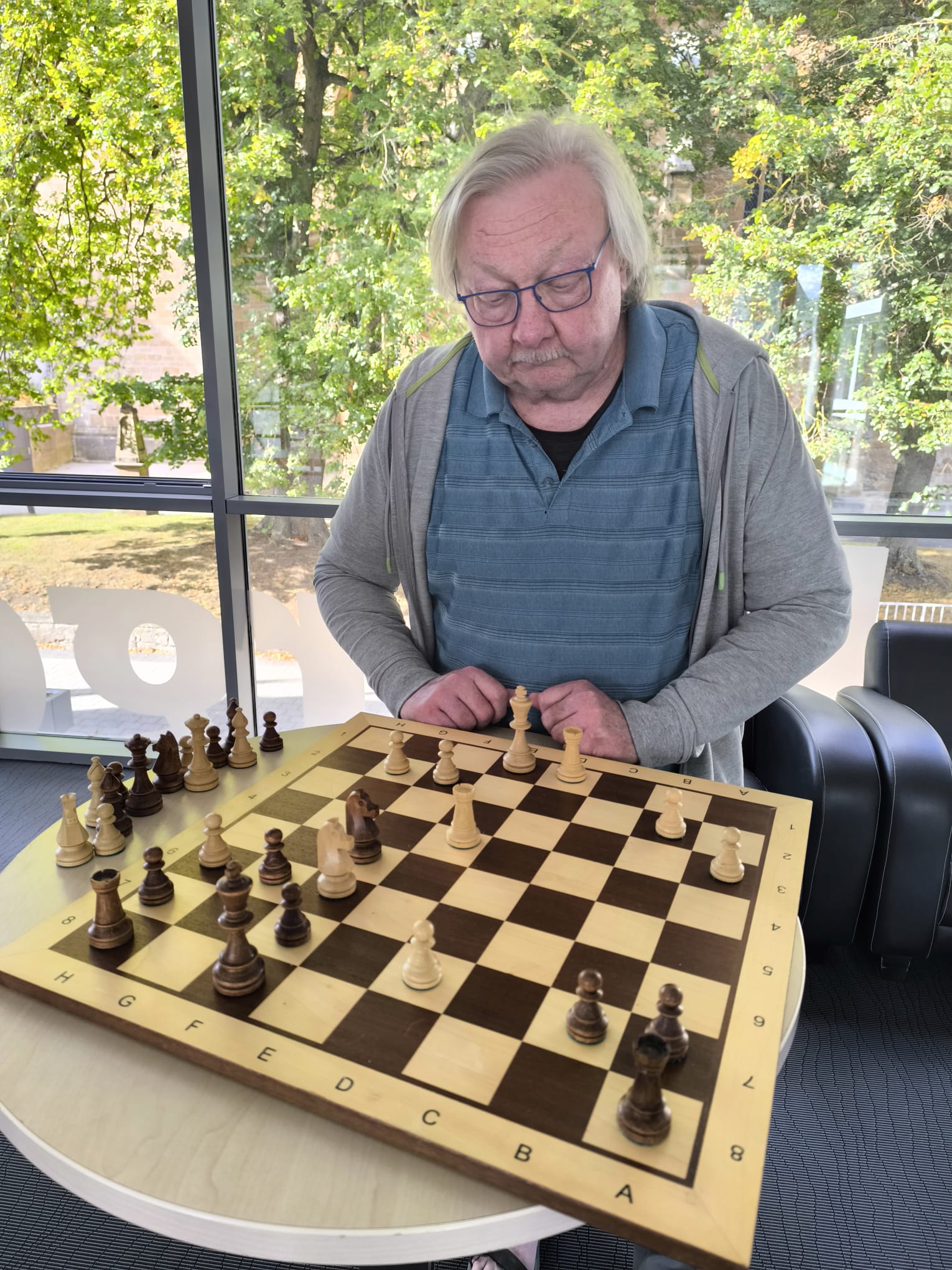 1. Mannschaft der Korbacher Schachfreunde landet deutlichen Sieg gegen Mitfavoriten Wehlheiden